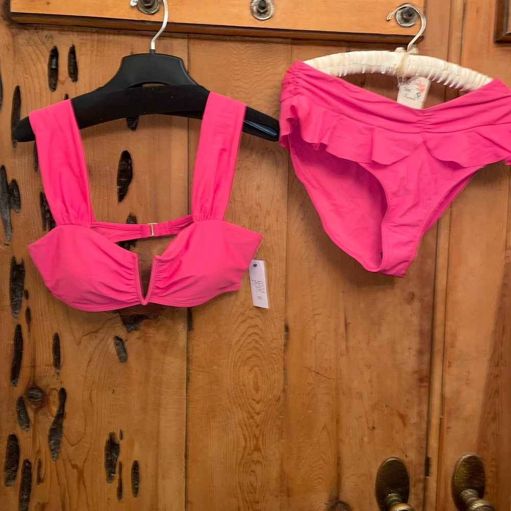 TIME and TRU Women's Button Front-Molded Cup SWIM SUIT -Size L (12-14) -Pink-NWT
